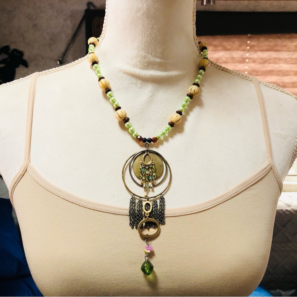 Handcrafted repurpose old brass fringe pendant Czech glass Pearl necklace - Picture 2 of 7